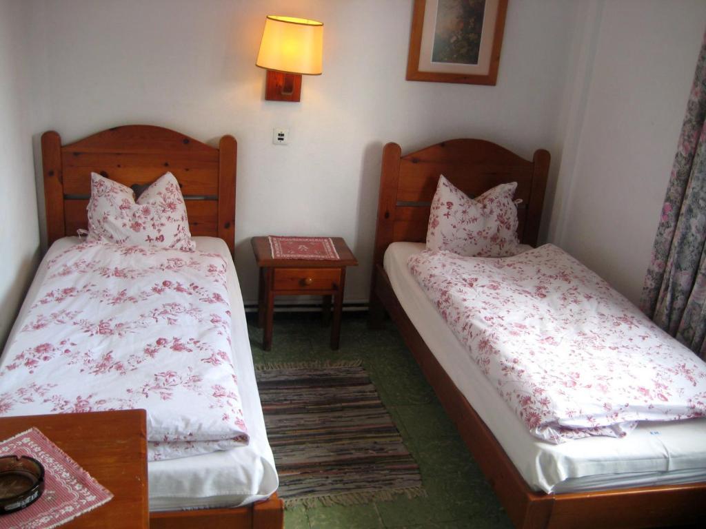 Pension Casa Austria Calella Pokoj fotografie